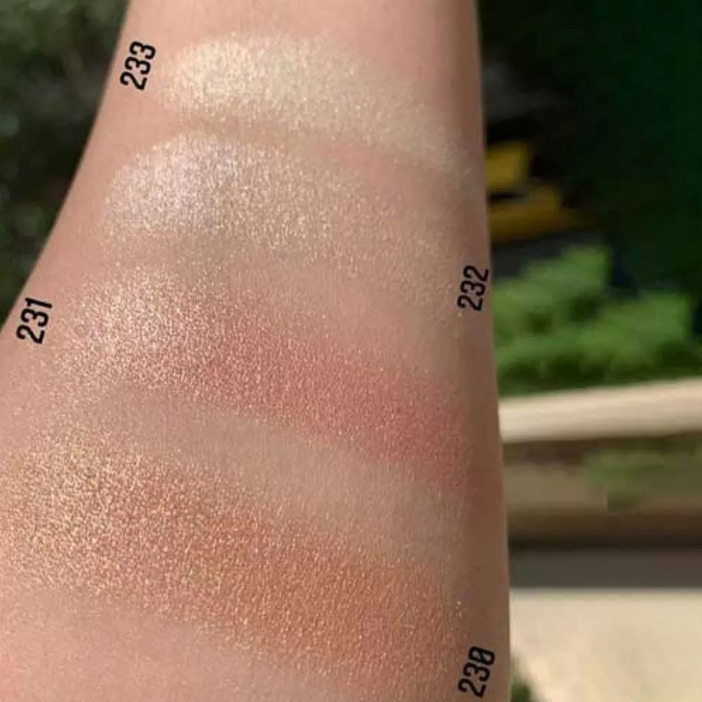  کاپرا هایلایتر شماره ۲۳۰ – درخشش نقره‌ای طبیعی | Bluebell Shop 