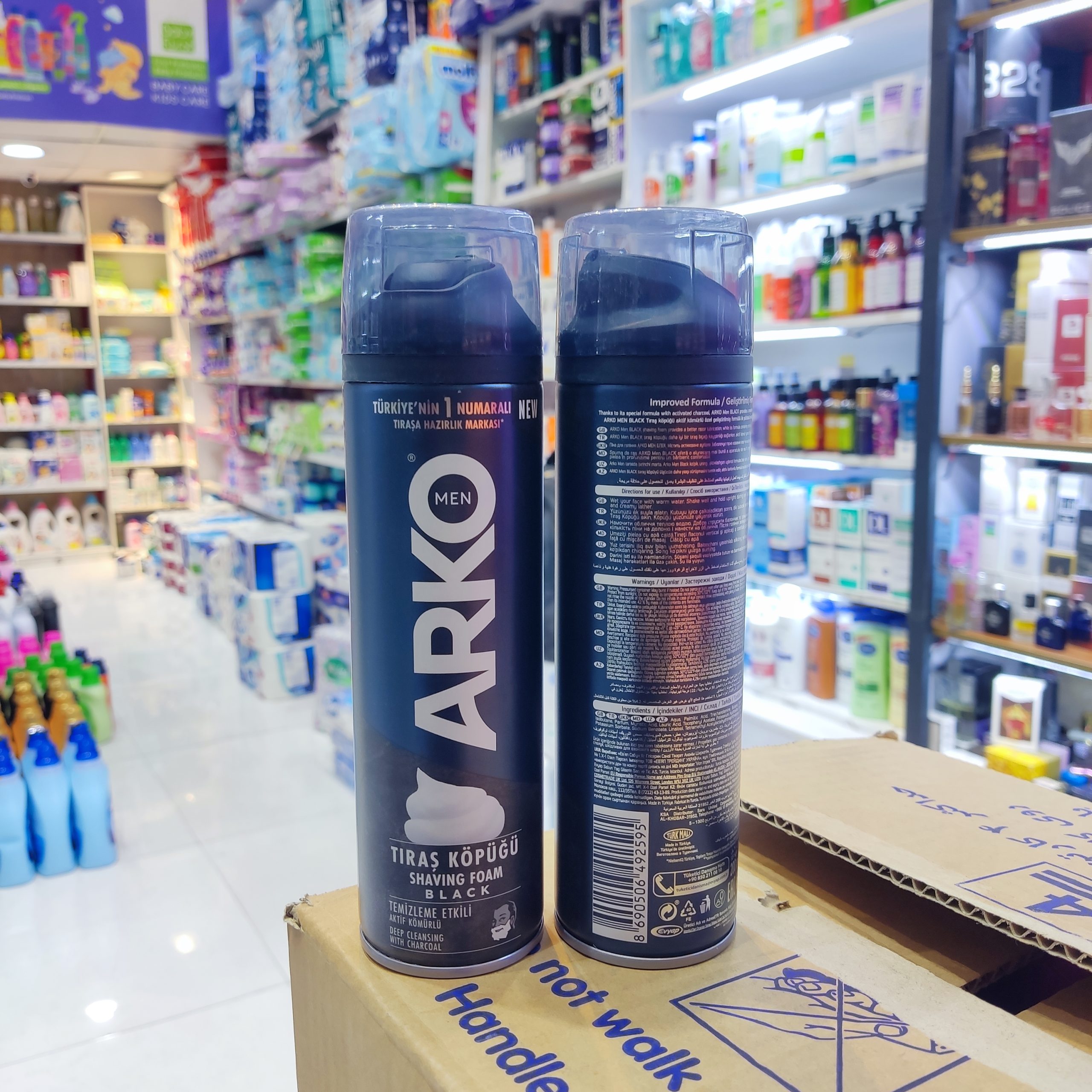 فوم اصلاح زغالی آرکو مدل Black حجم ۲۰۰ میلیلیتر | Arko Black Charcoal Shaving Foam 200ml